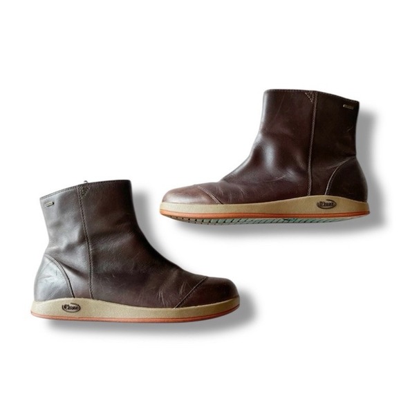 CHACO Darcy Waterproof Chelsea Ankle Boots Women's 10.5 Dark Brown Leather EUC - Picture 1 of 15